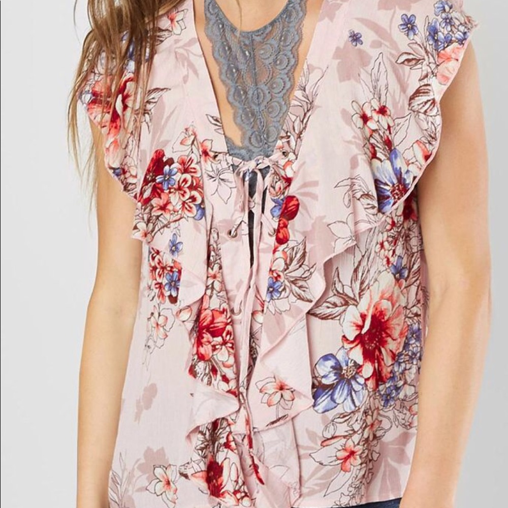 Gimmicks Floral Print Ruffle Top